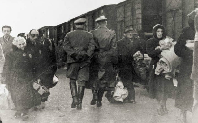 Op dinsdag vertrok de trein van Westerbork naar de vernietigingskampen (bron: historiek.net)